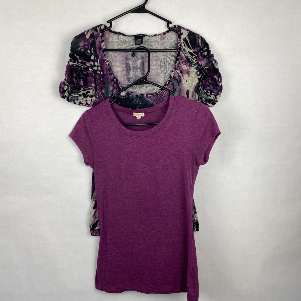 2 Shirts Zenana Outfitters/Rue 21 Size Medium Tops